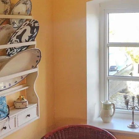Three-bedroom Holiday In 4 Feriehus