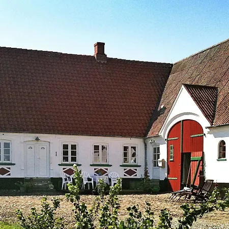 Three-bedroom Holiday In 4 Ærøskøbing